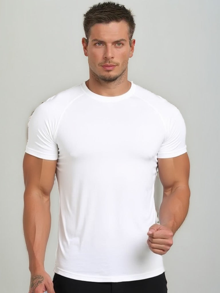 MUSCLE FIT BASIC T-SHIRT